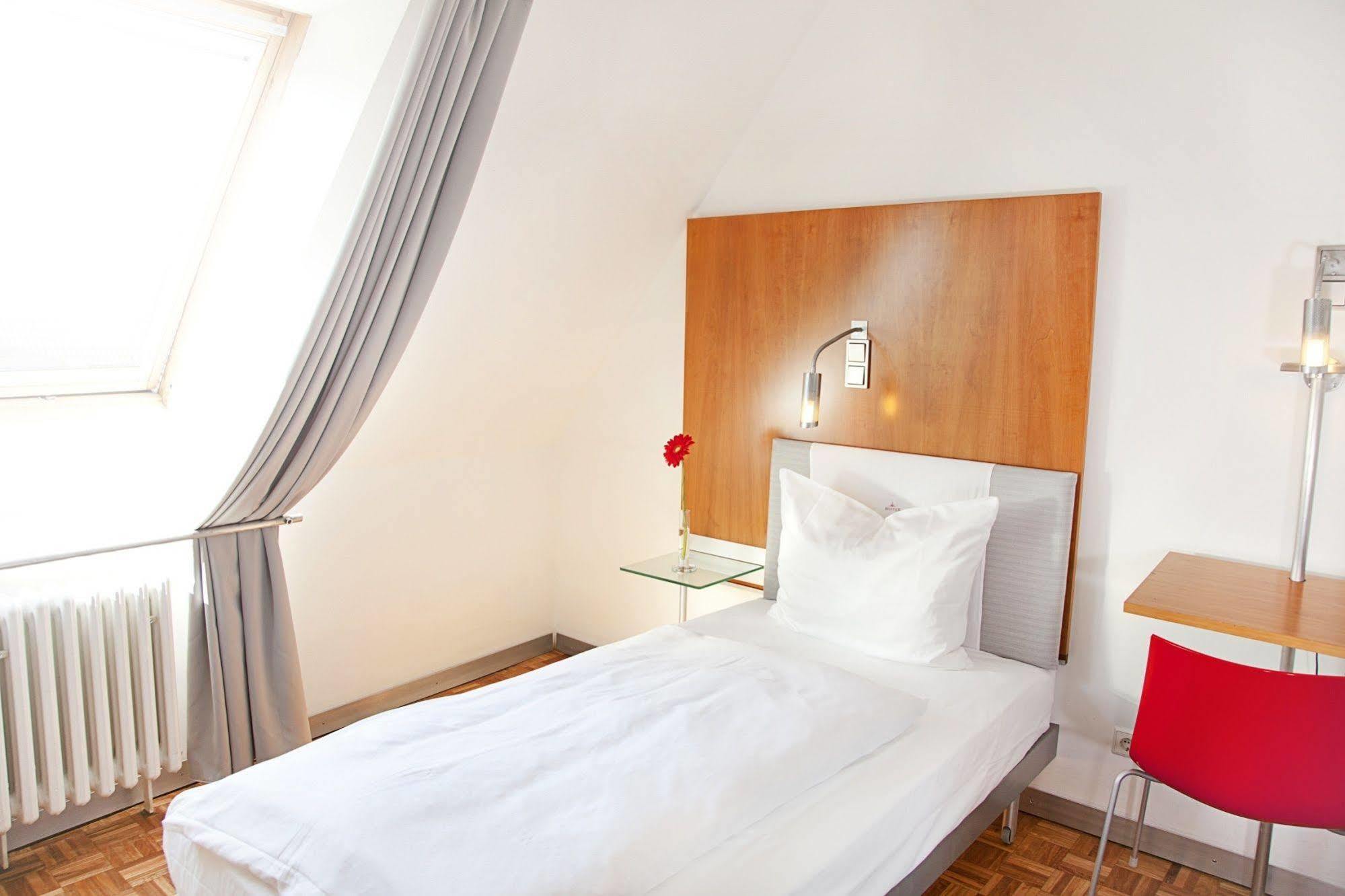 Boutique Hotel 026 Koeln St. Michael 外观 照片